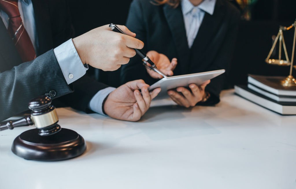 What are the ADA compliance requirements for law firm websites?
